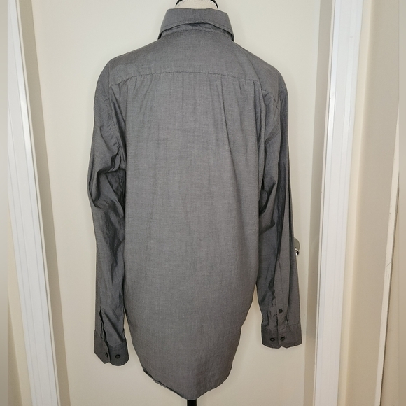 Banana Republic slim fit dress shirt - Picture 3 of 10